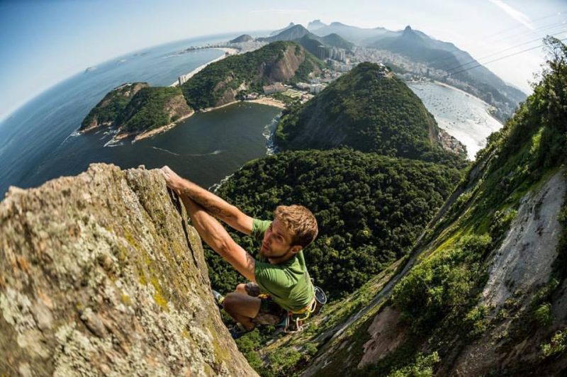 O Pão de Açúcar é uma excelente opção para escaladores de todos os níveis.