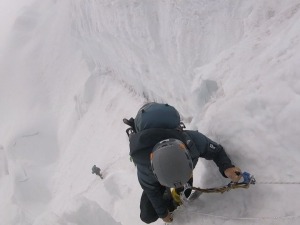 Expedição Manaslu: Nevasca violenta e ataque ao cume