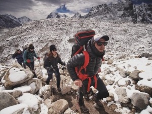 Documentário mostra o lixo que existe por trás das expedições ao Everest