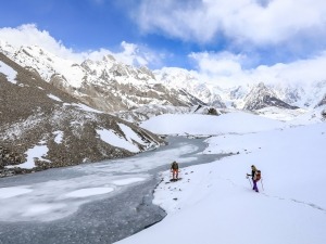 Karina Oliani lidera trekking no Annapurna com curso de medicina de altitude